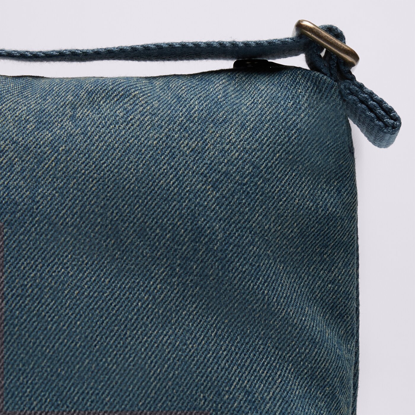 Дамска чанта за кръст LEVI'S ЧАНТА ALI SMALL ЗА РАМО 004c9-0003 цвят син