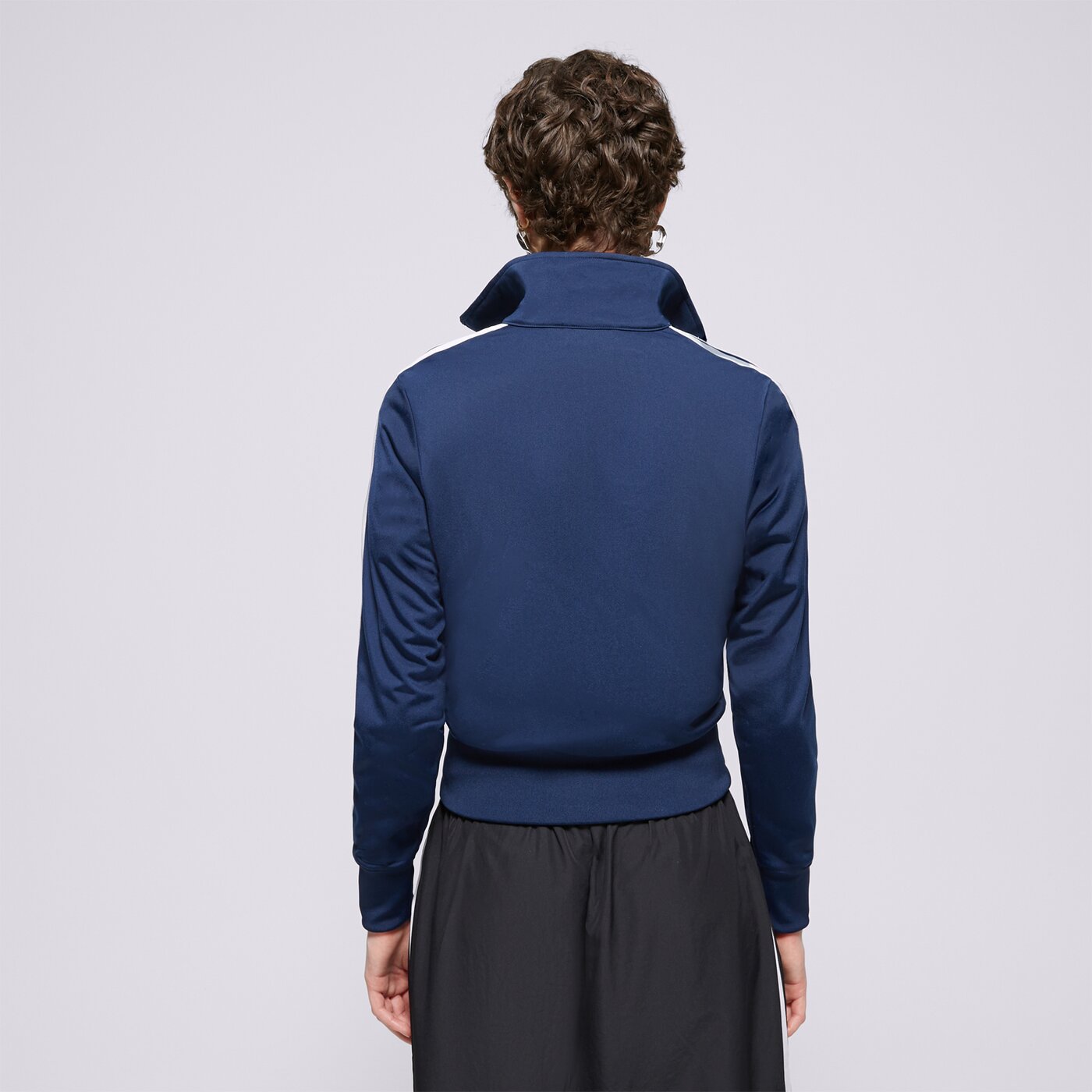 Дамски суичър ADIDAS СУИТЧЪР СЪС ЗАКОПЧАВАНЕ FIREBIRD jc8263 цвят тъмносин