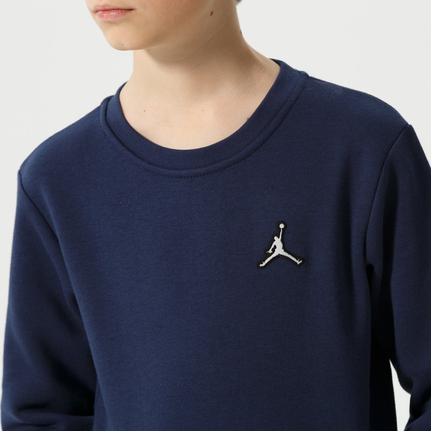 Детски суичър JORDAN СУИТЧЪР JUMPMAN ESSENTIALS CREW BOY 95b130-u90 цвят тъмносин