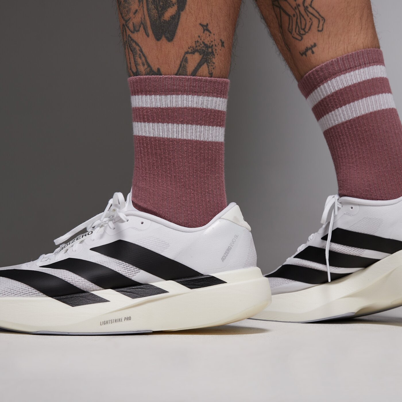 Мъжки маратонки ADIDAS ADIZERO EVO SL  jh6206 цвят бял