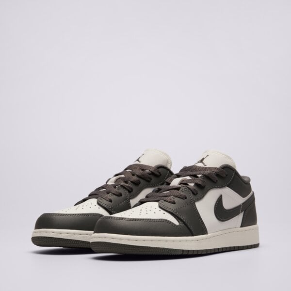 Детски маратонки AIR JORDAN 1 LOW  553560-044 цвят сив