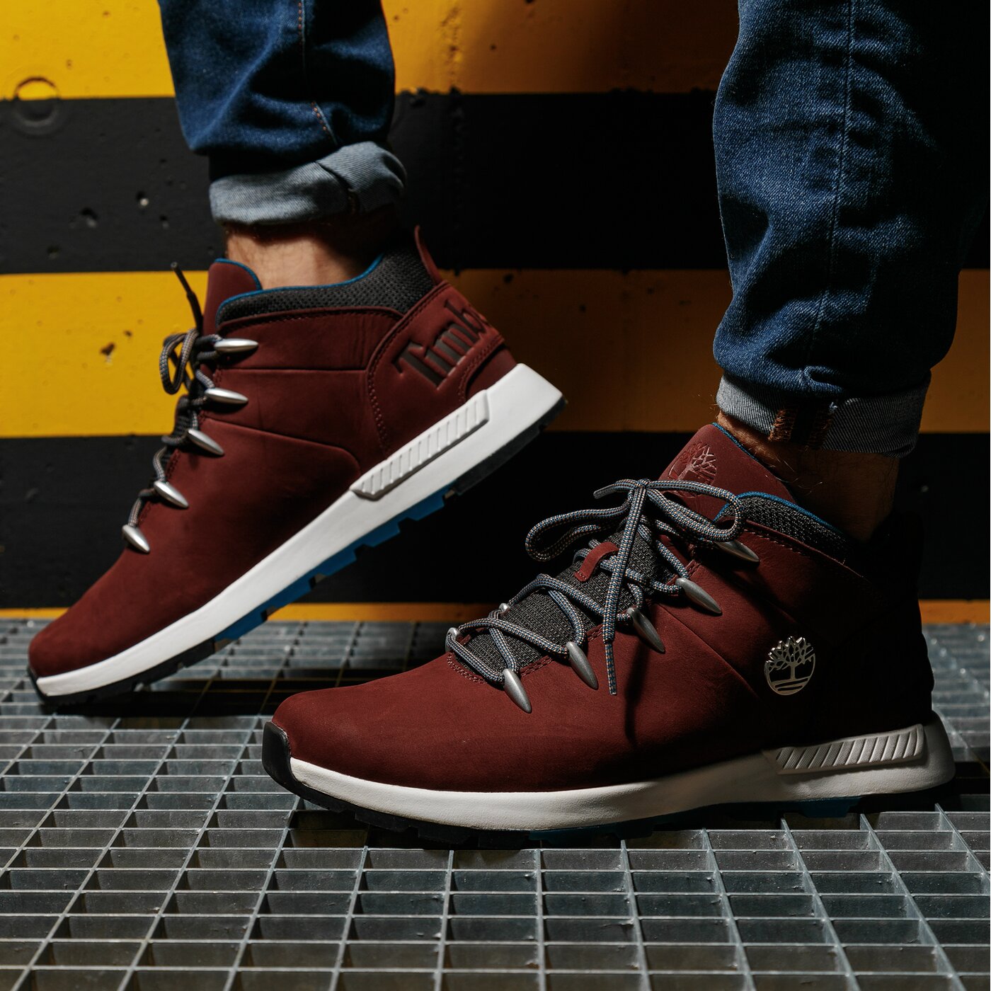 Мъжки зимни обувки TIMBERLAND SPRINT TREKKER MID tb0a259kc601 цвят бордо