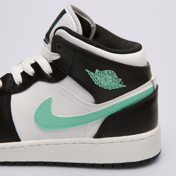 Детски маратонки AIR JORDAN 1 MID  dq8423-103 цвят бял