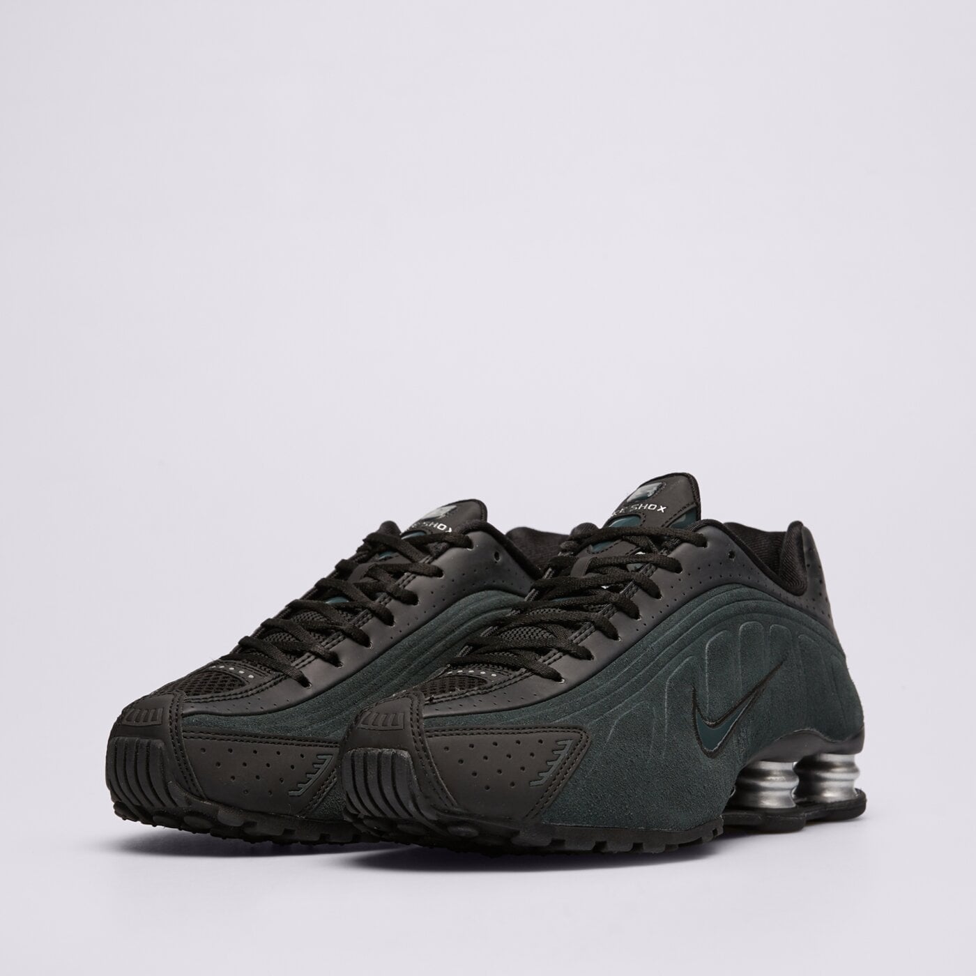 Дамски маратонки NIKE W SHOX R4 SE 2 hq7739-002 цвят черен