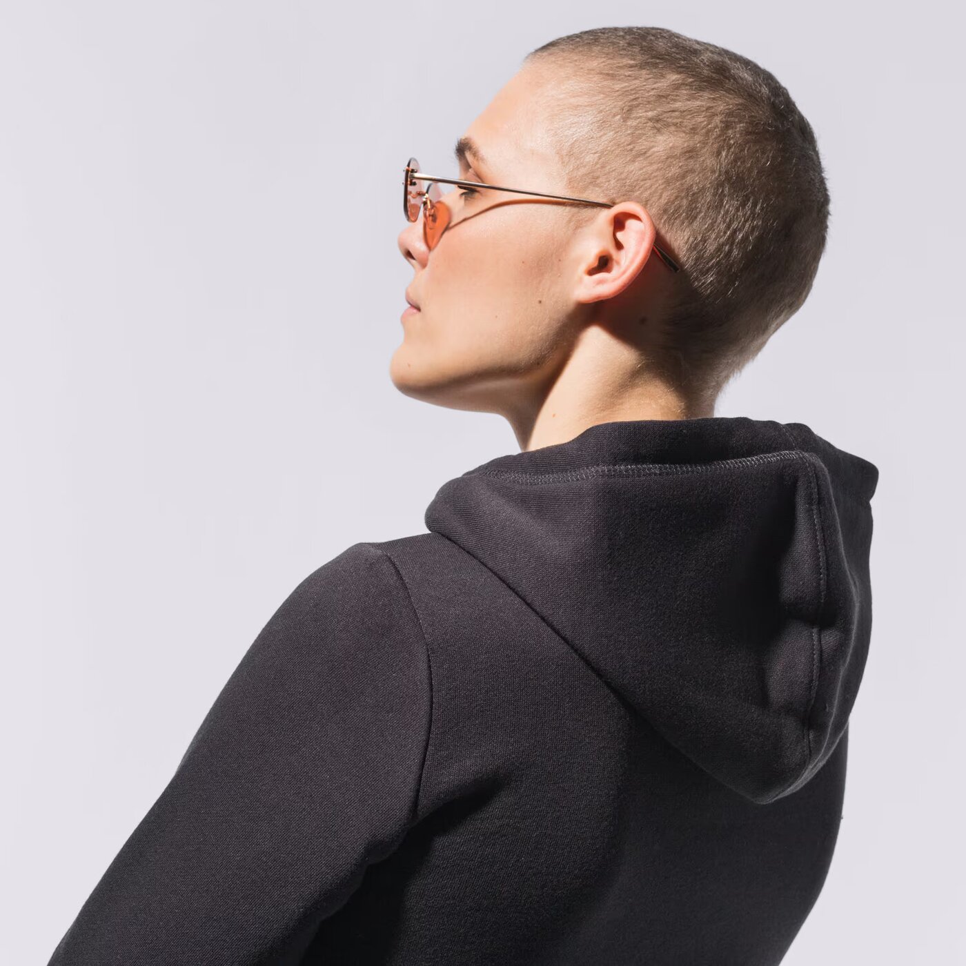 Дамски суичър CHAMPION СУИТЧЪР С КАЧУЛКА HOODED SWEATSHIRT 113207kk001 цвят черен