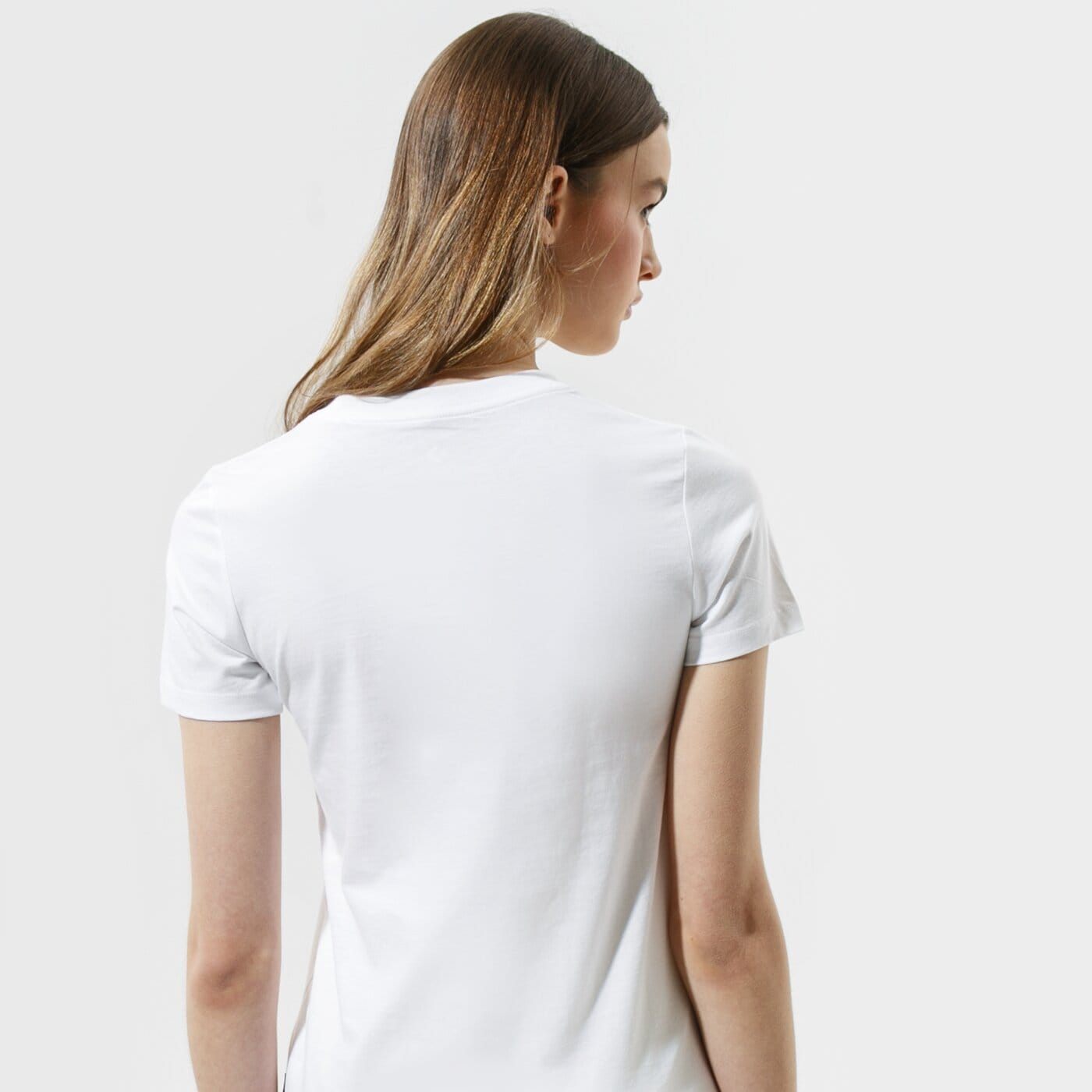 Дамска тениска CONVERSE ТЕНИСКА STAR CHEVRON TEE 10018569-a01 цвят бял