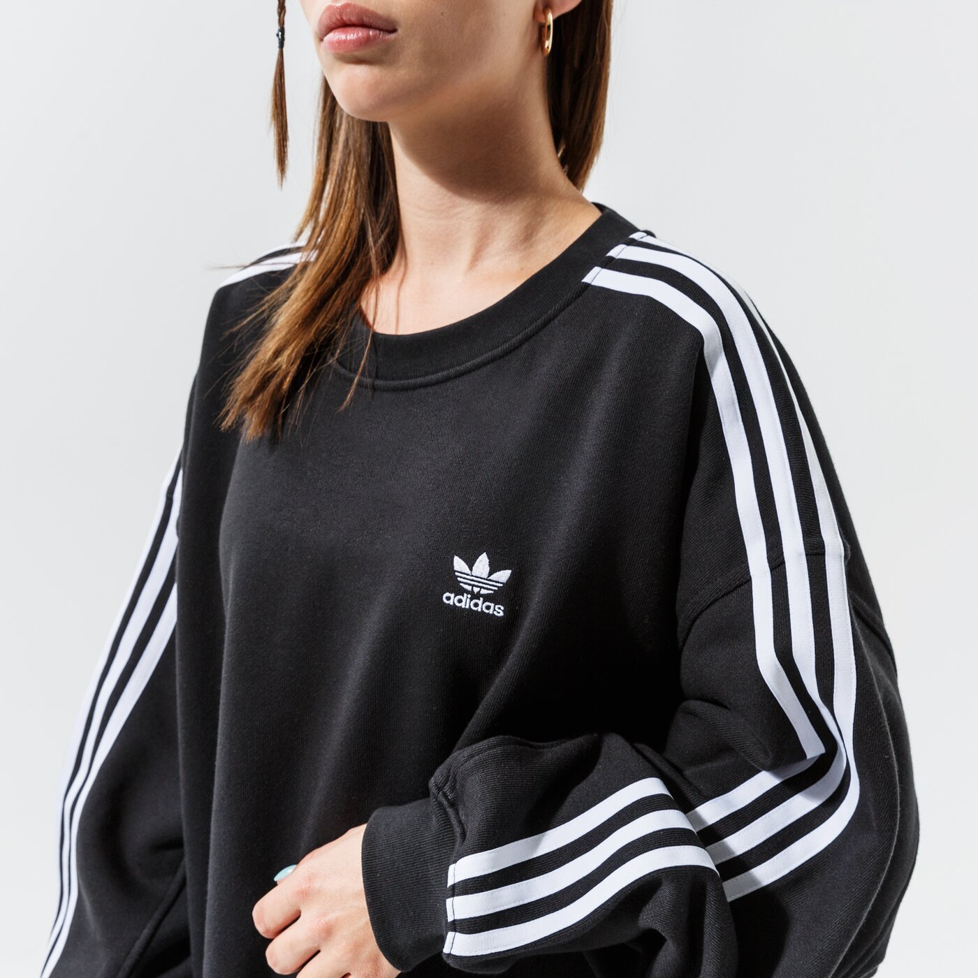 Дамски суичър ADIDAS СУИТЧЪР OS SWEATSHIRT h33539 цвят черен