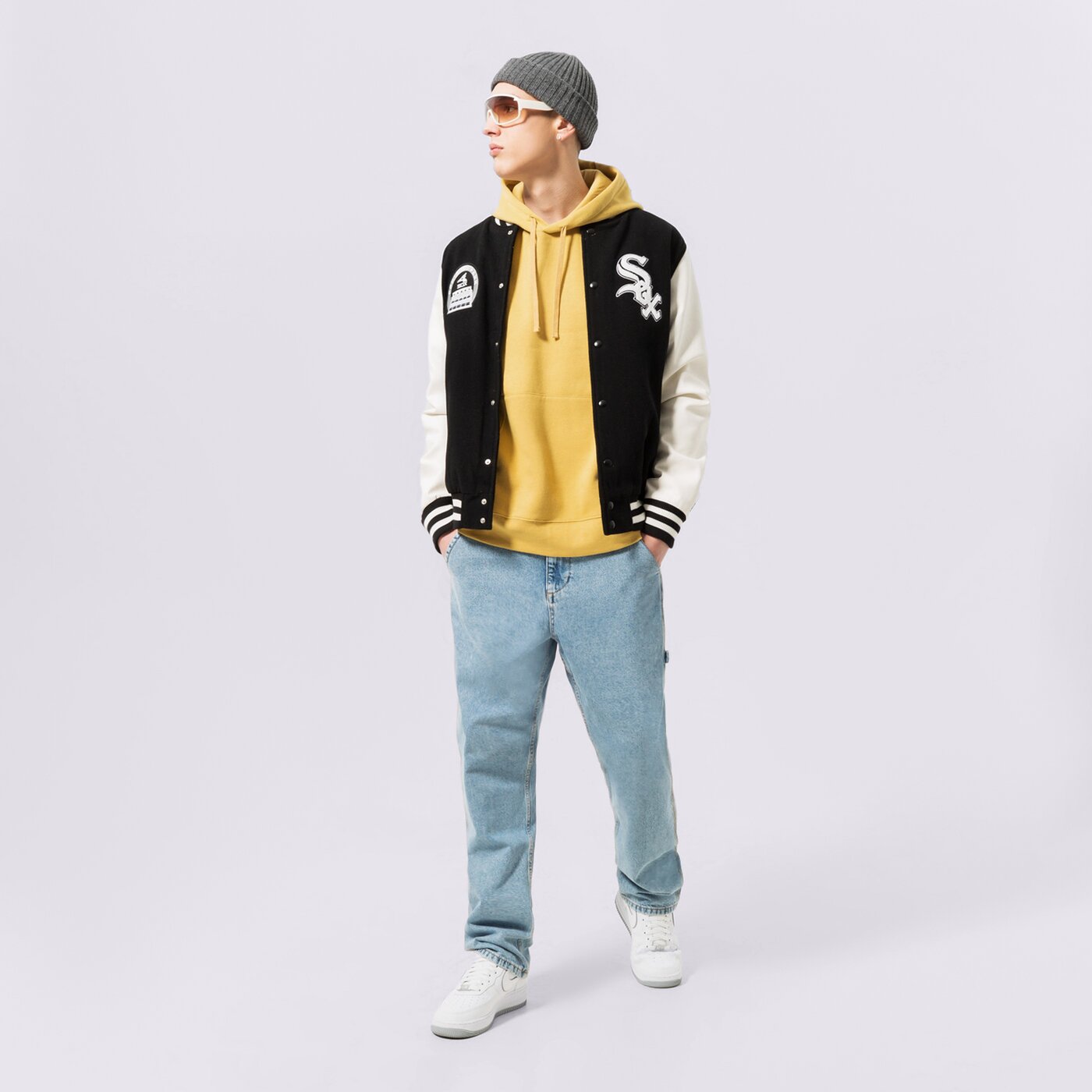 Мъжки суичър NIKE СУИТЧЪР С КАЧУЛКА SPORTSWEAR CLUB FLEECE bv2654-725 цвят горчица