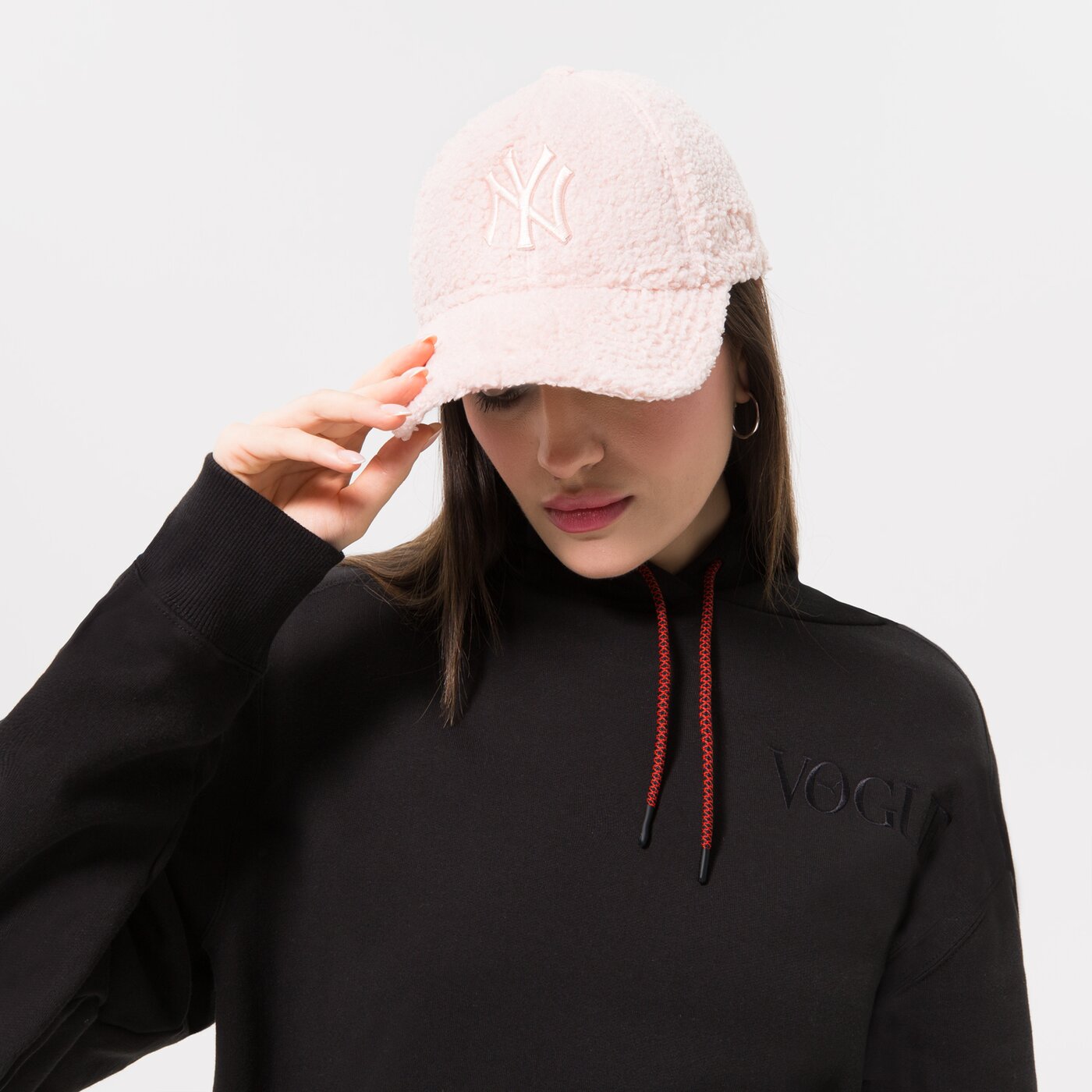 Дамска шапка с козирка NEW ERA ШАПКА WMNS BORG 940 NYY PNK NEW YORK YANKEES PNKPNK 60284828 цвят розов