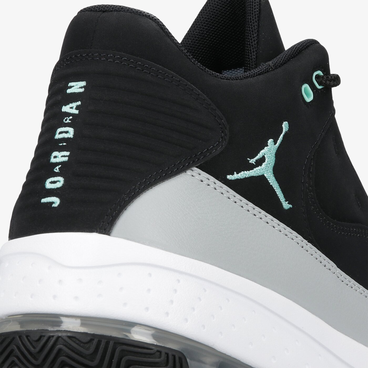 Мъжки маратонки JORDAN MAX AURA 2 ck6636-007 цвят черен