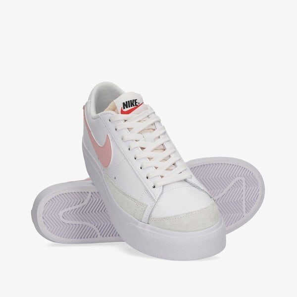 Дамски маратонки NIKE BLAZER LOW PLATFORM  dj0292-103 цвят бял