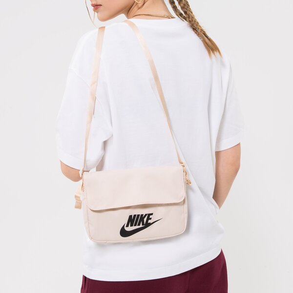 Дамски сак NIKE ЧАНТА FUTURA 365 CROSSBODY cw9300-219 цвят бежов