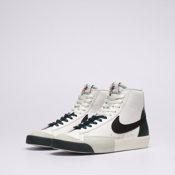 Детски маратонки NIKE BLAZER MID '77 SE fn6937-101 цвят бял