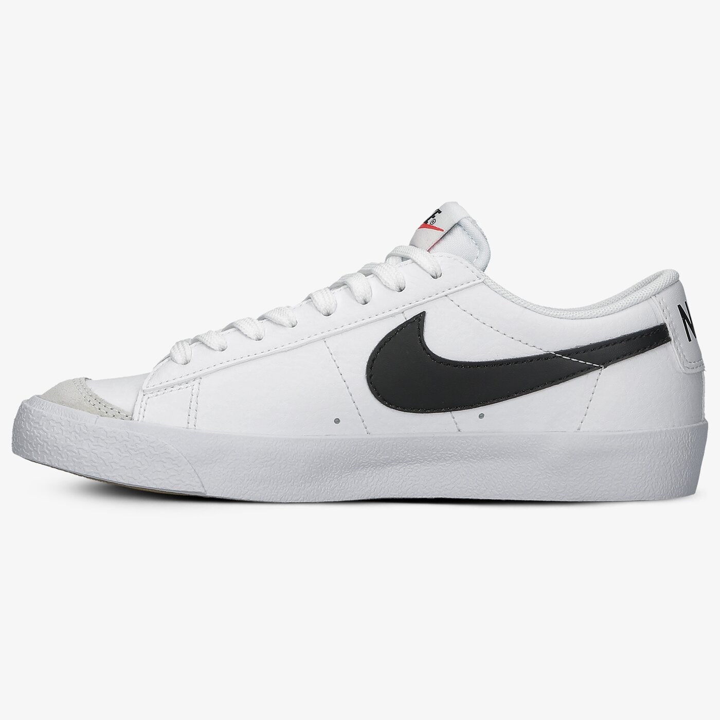 Детски маратонки NIKE BLAZER LOW '77 da4074-101 цвят бял