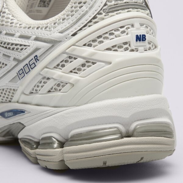 Мъжки маратонки NEW BALANCE 1906 u1906rca цвят бял