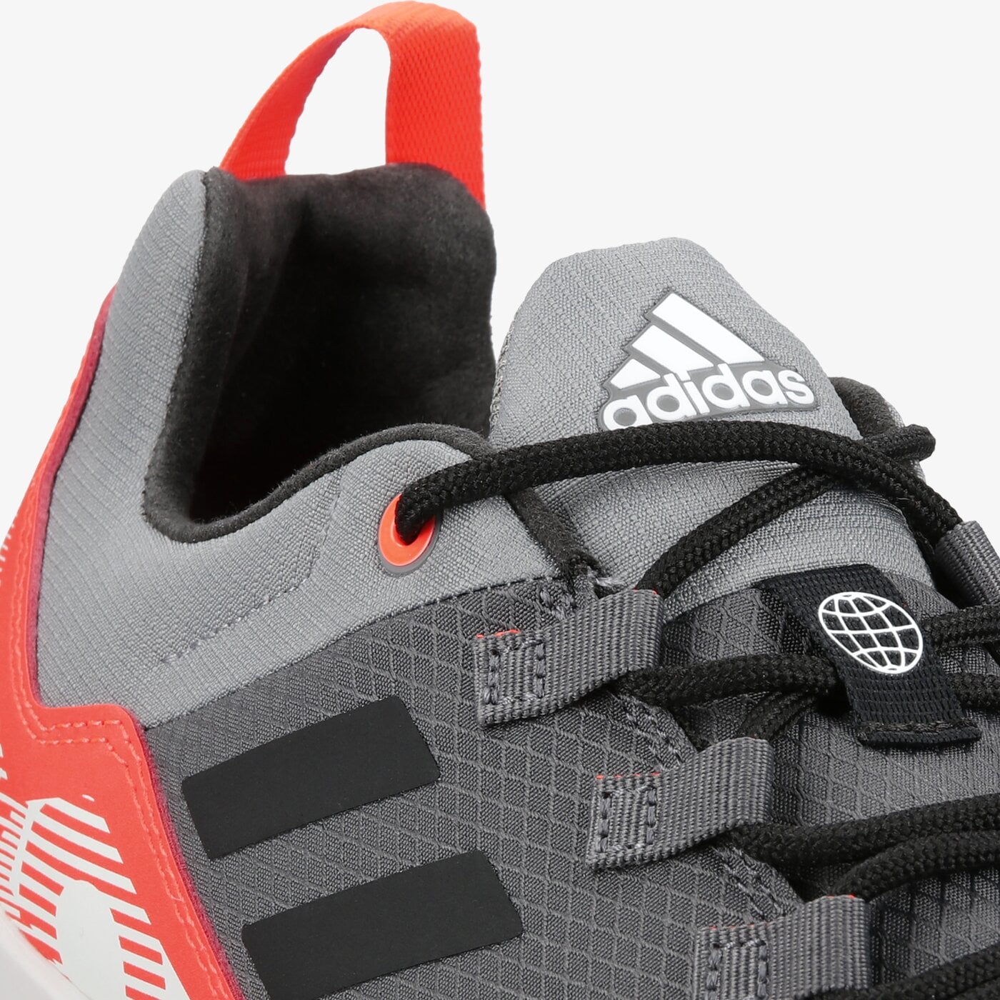 Мъжки зимни обувки ADIDAS TERREX SWIFT SOLO 2 gz0332 цвят черен