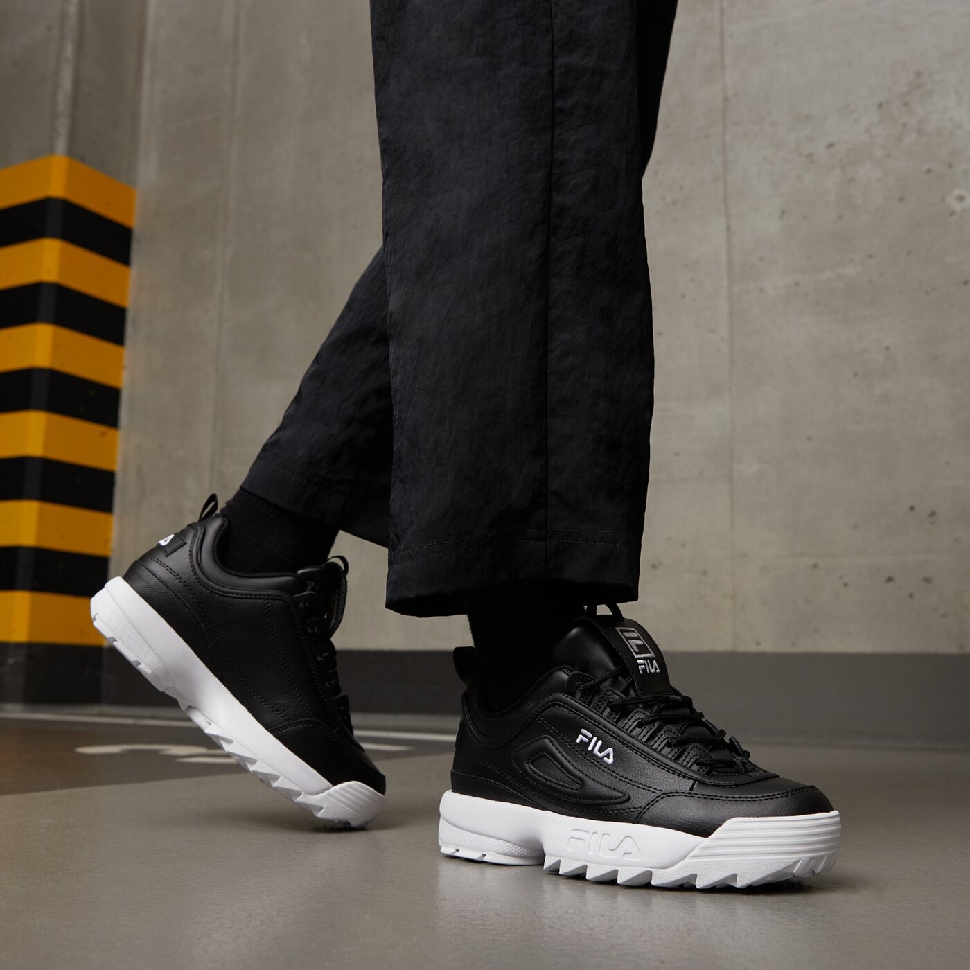 Дамски маратонки FILA DISRUPTOR II  5xm02305013 цвят черен