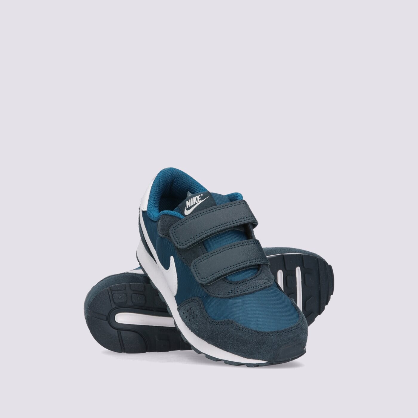 Детски маратонки NIKE MD VALIANT cn8559-405 цвят син