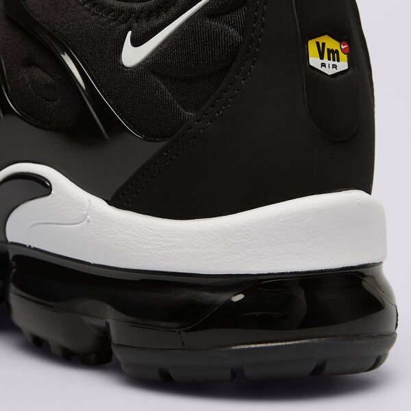 Мъжки маратонки NIKE AIR VAPORMAX PLUS 924453-011 цвят черен