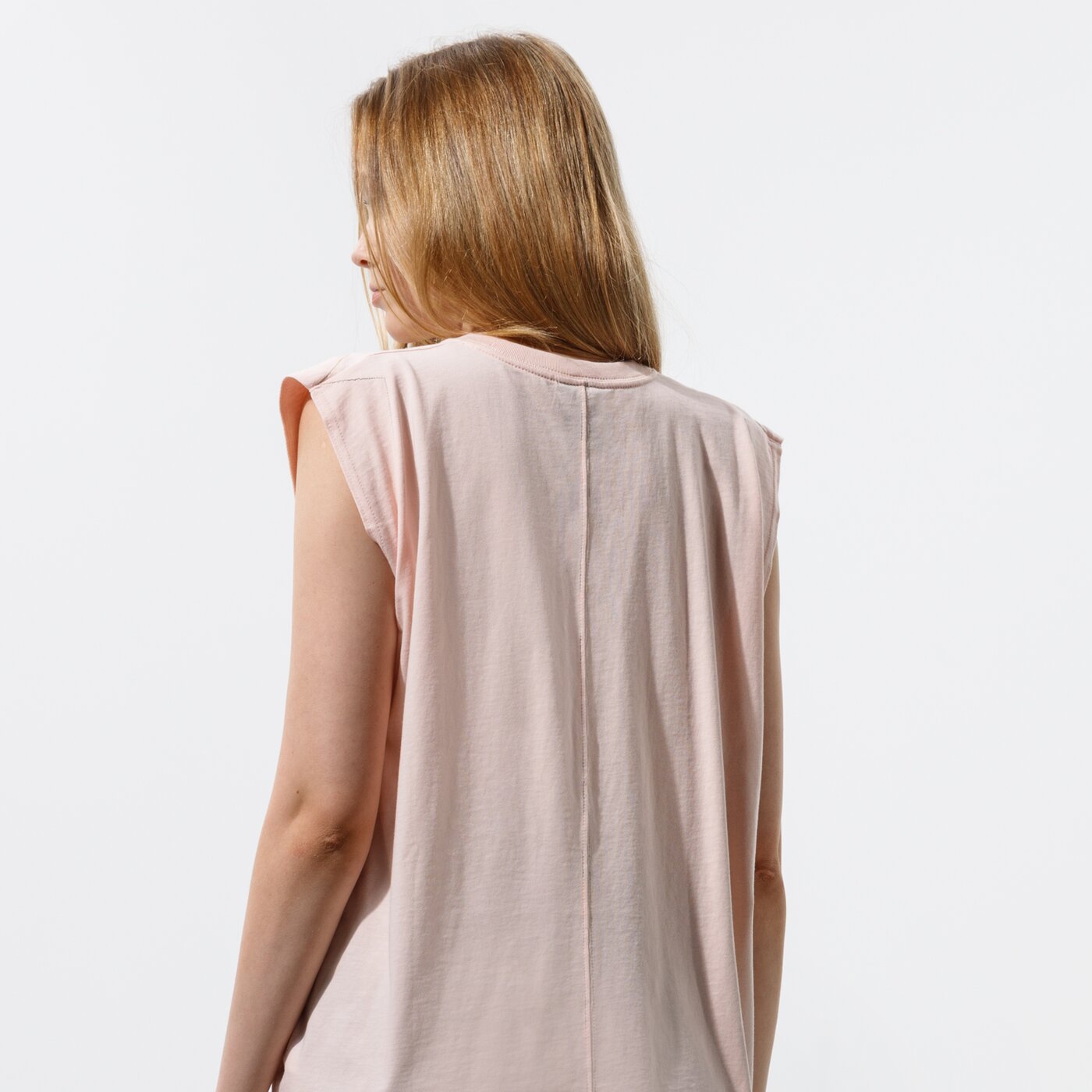 Дамска тениска NIKE ТЕНИСКА W NSW ПОТНИК EARTH DAY cz9251-805 цвят розов