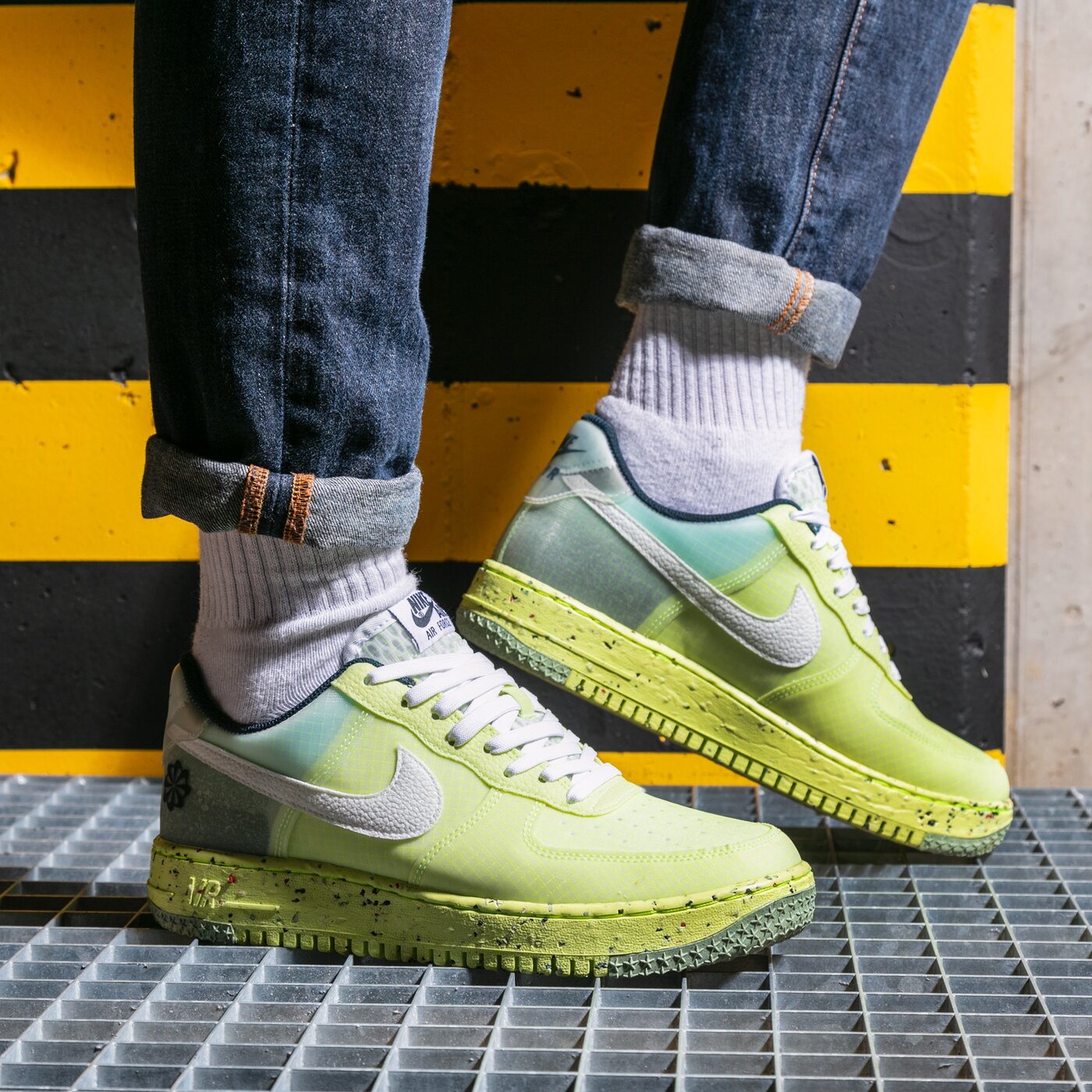 Мъжки маратонки NIKE AIR FORCE 1 CRATER dh2521-700 цвят бял
