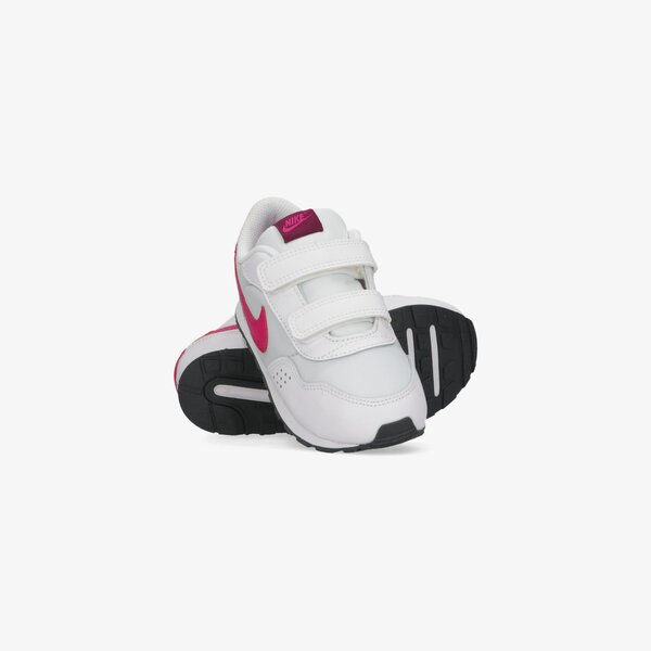 Детски маратонки NIKE MD VALIANT cn8560-019 цвят бял
