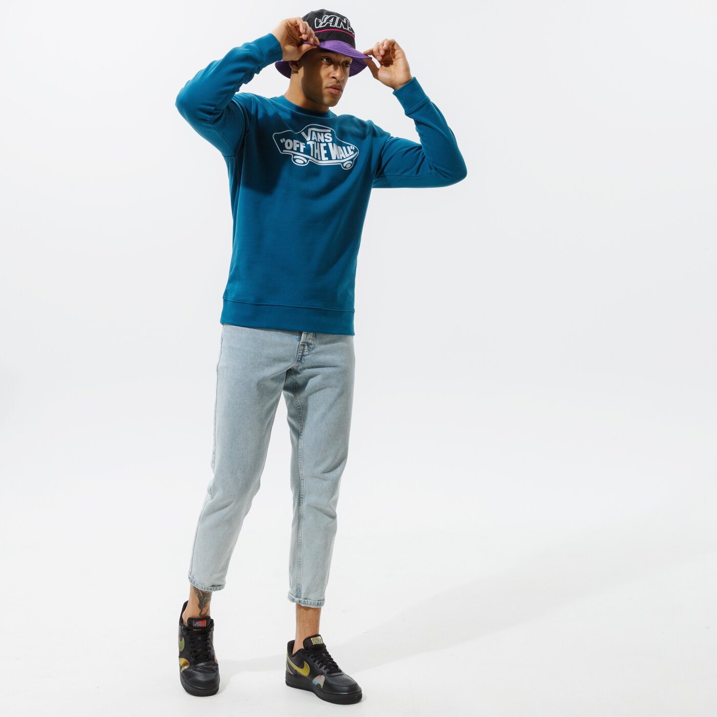 Мъжки суичър VANS СУИТЧЪР OTW CREW II vn0a45cm1qq1 цвят син