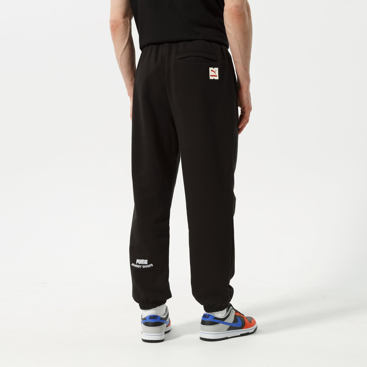 Мъжки панталони PUMA ПАНТАЛОНИ PUMA X GARFIELD SWEATPANTS 534436 01 цвят черен
