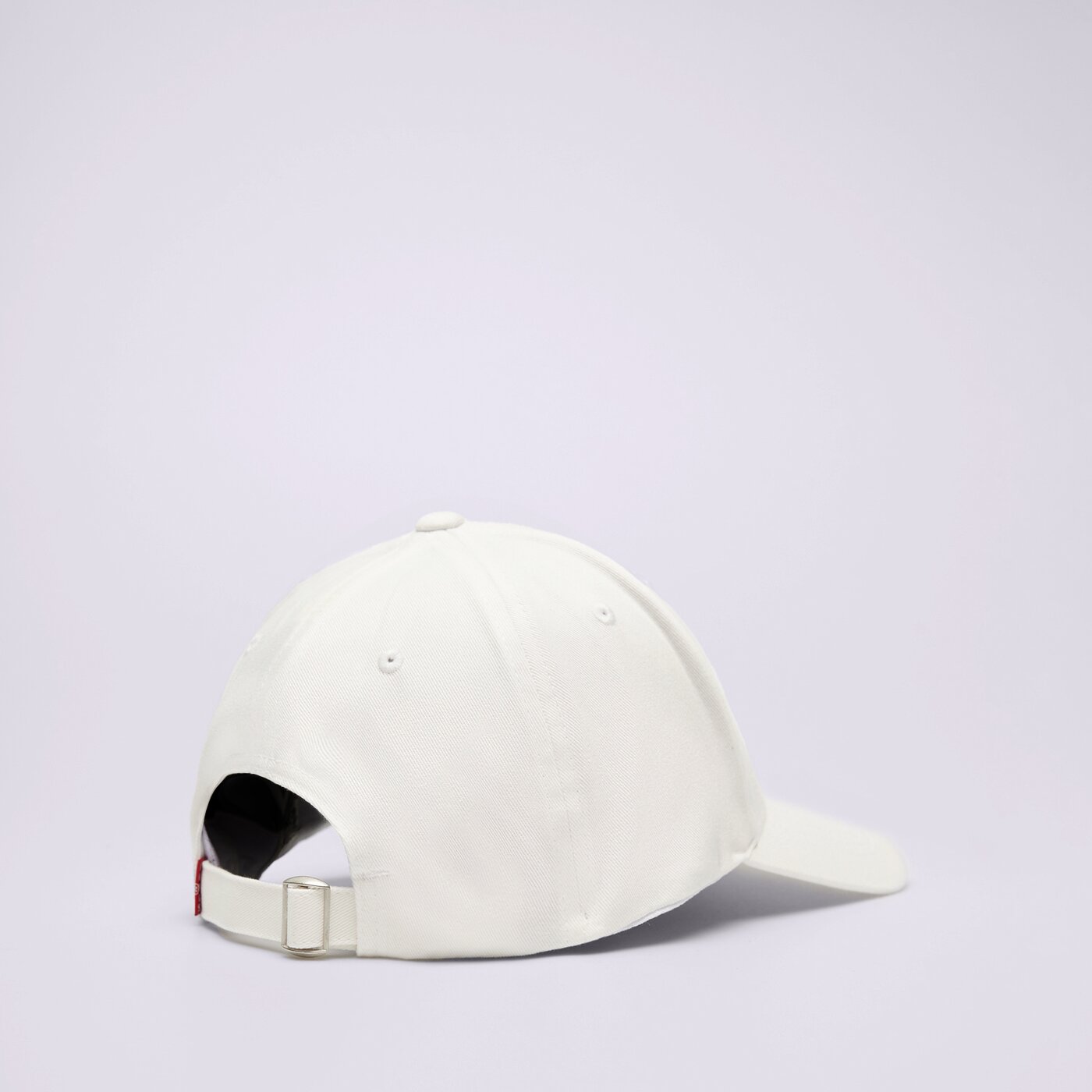 Дамска шапка с козирка LEVI'S ШАПКА HOUSEMARK FLEXFIT CAP d7723-0001 цвят бял