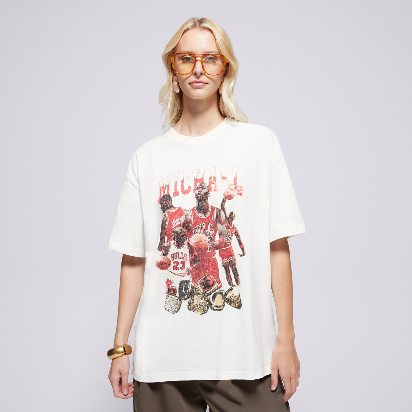 Дамска тениска JORDAN ТЕНИСКА W J SS OS GFX TEE MIXTAPE hj0190-133 цвят кремав