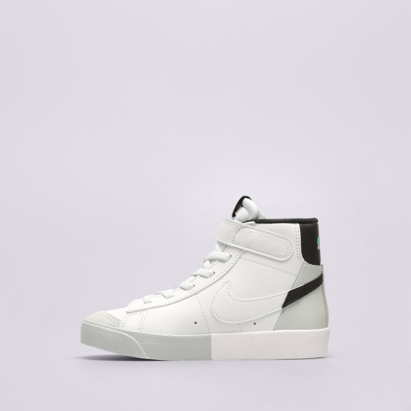 Детски маратонки NIKE BLAZER MID '77 SE (PS) fn6938-100 цвят бял