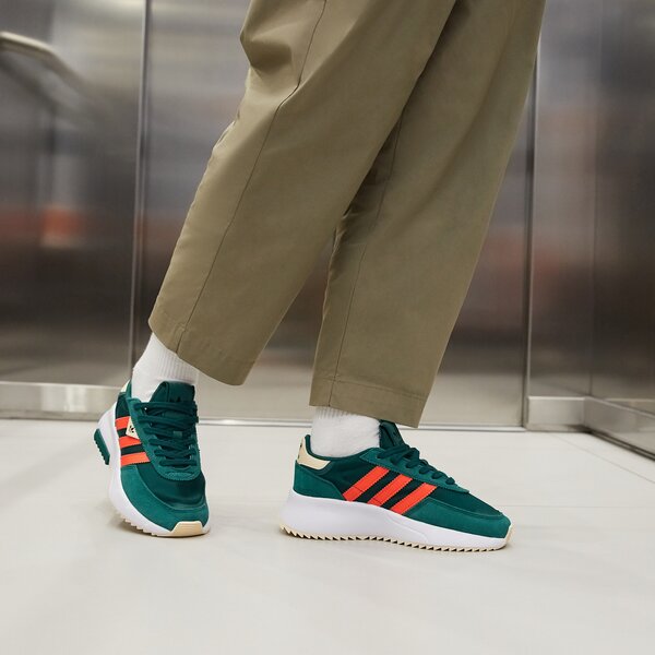 Детски маратонки ADIDAS RETROPY F2 J ig5127 цвят зелен