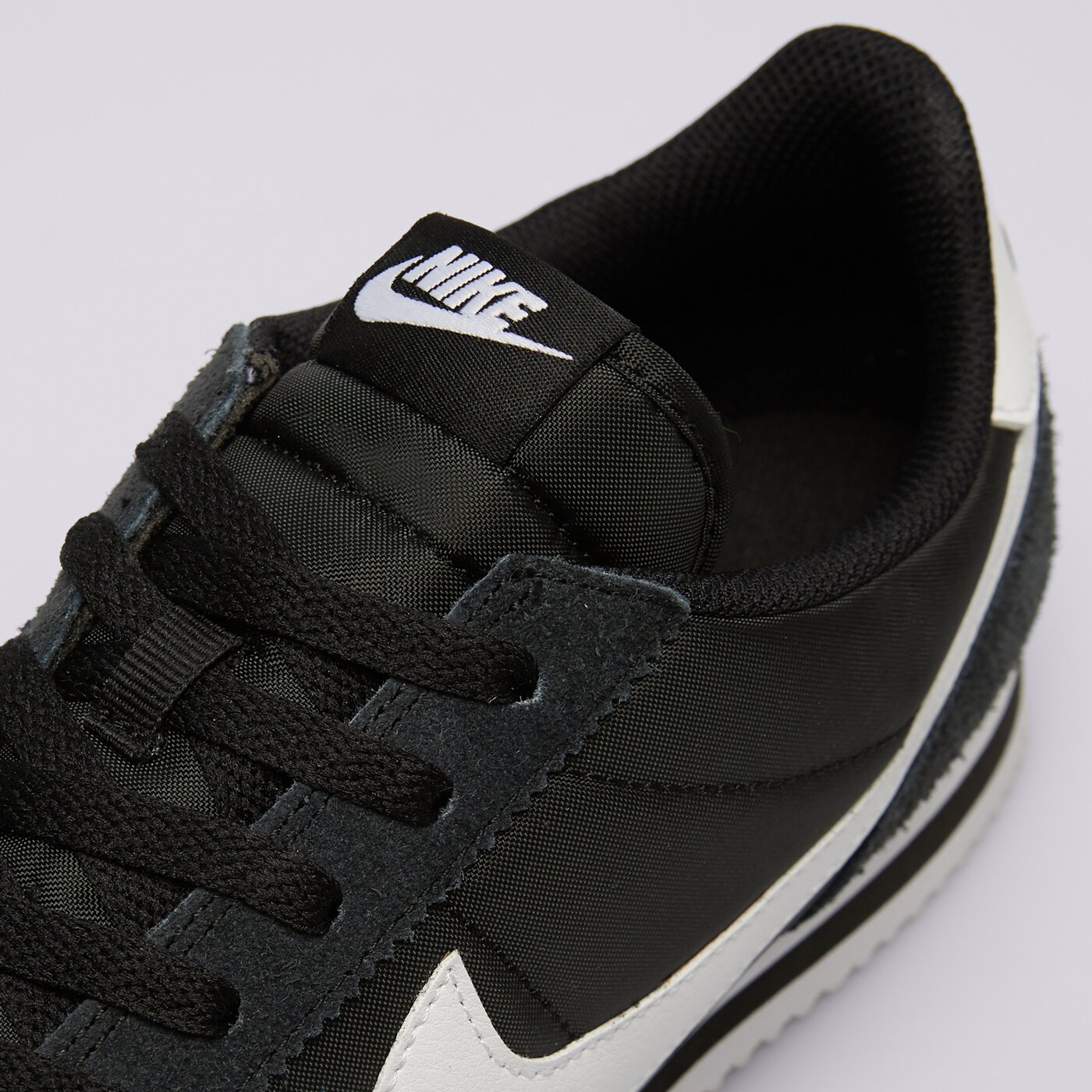 Мъжки маратонки NIKE CORTEZ TEXTILE hf0263-001 цвят черен