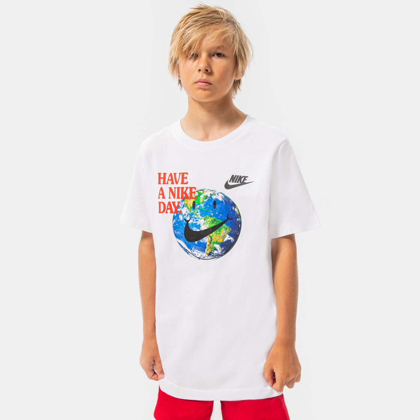 Детска тениска NIKE ТЕНИСКА B NSW TEE HBR STMNT 1 BOY do1809-100 цвят бял