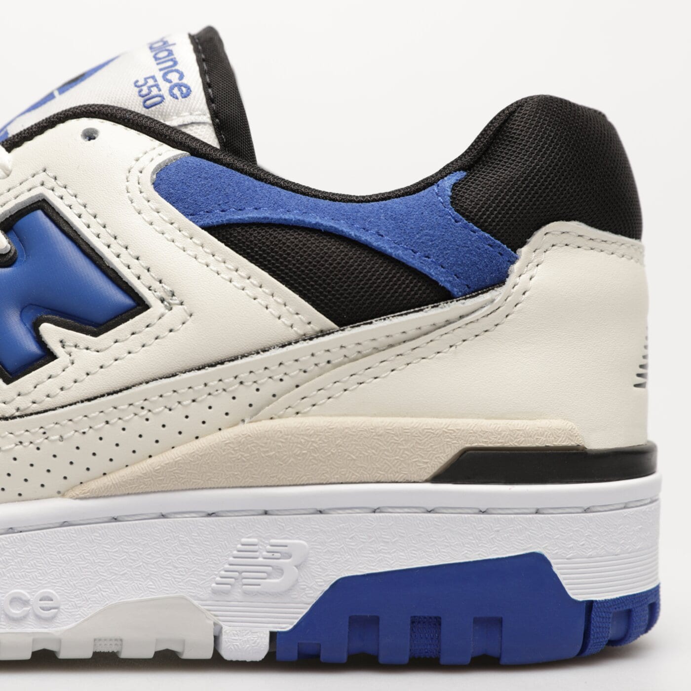 Мъжки маратонки NEW BALANCE 550  bb550vta цвят кремав