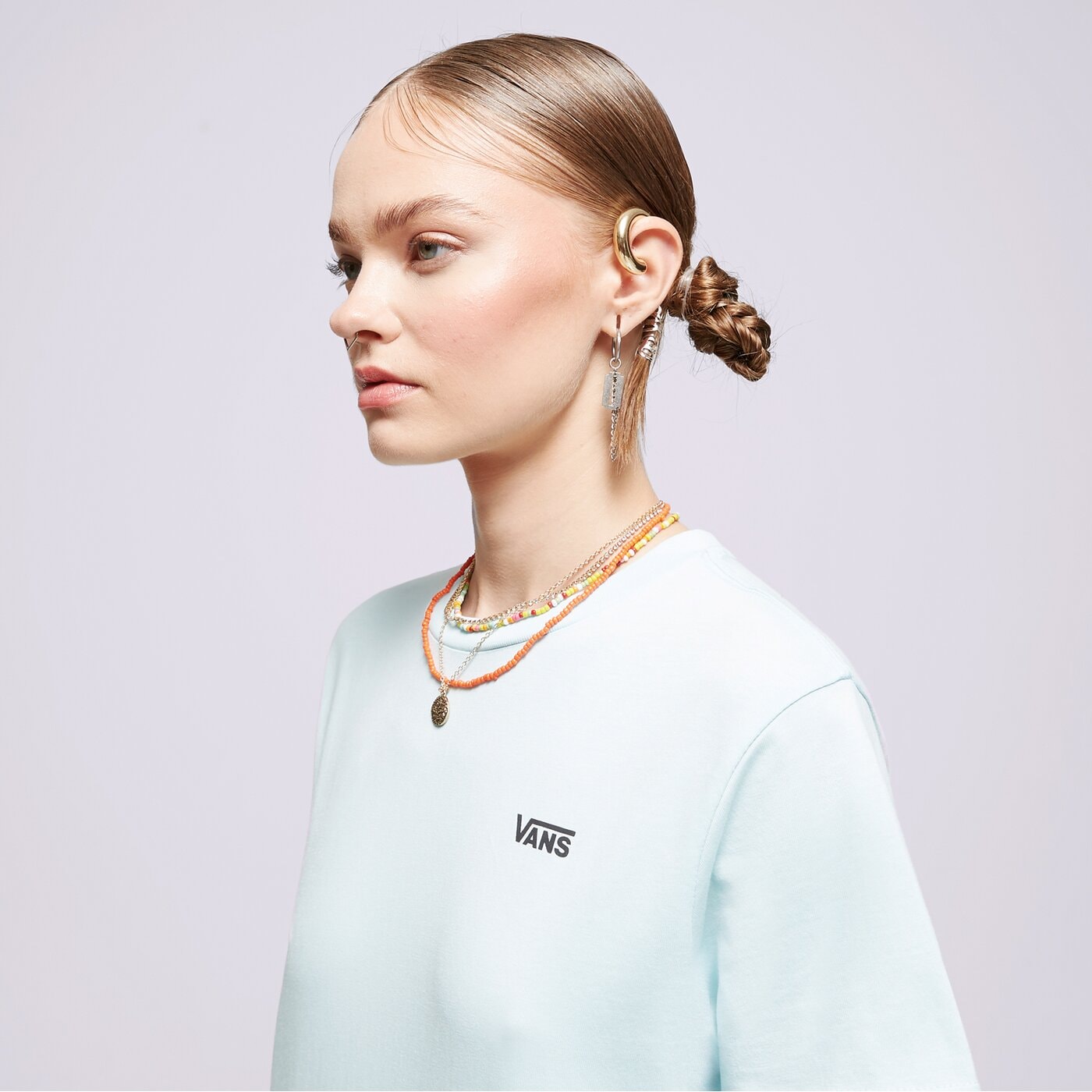 Дамска тениска VANS ТЕНИСКА LEFT CHEST LOGO TEE EM vn0a7rsrg5o цвят син