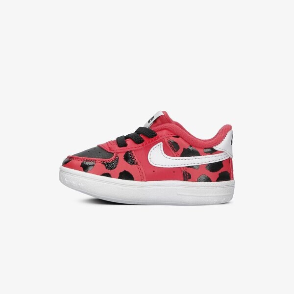 Детски маратонки NIKE FORCE 1 SE CRIB  cz2644-600 цвят червен