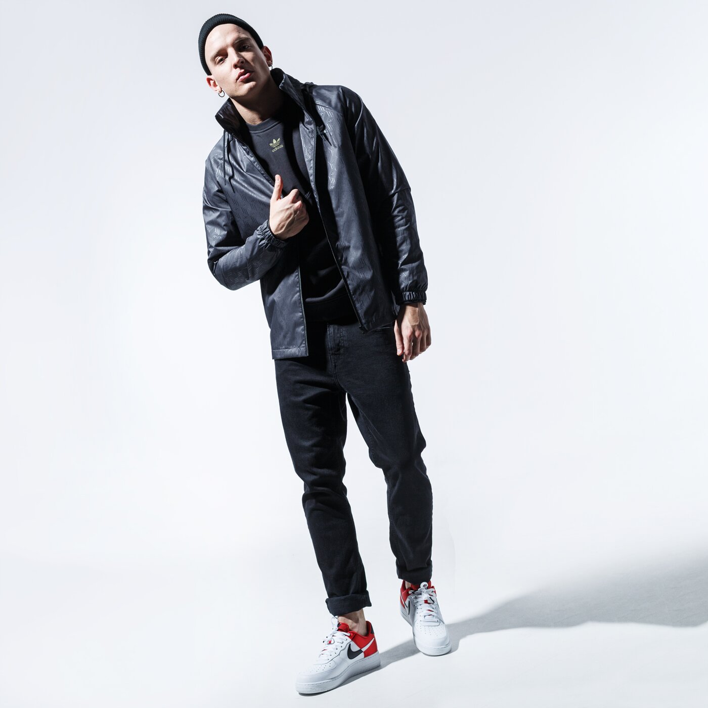 Мъжки суичър ADIDAS СУИТЧЪР CAMO CREW fm3357 цвят черен