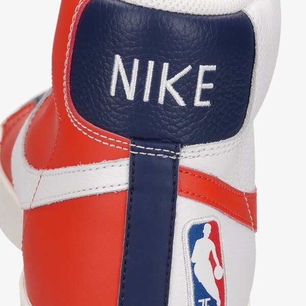 Мъжки маратонки NIKE BLAZER MID '77 EMB dd8025-100 цвят бял