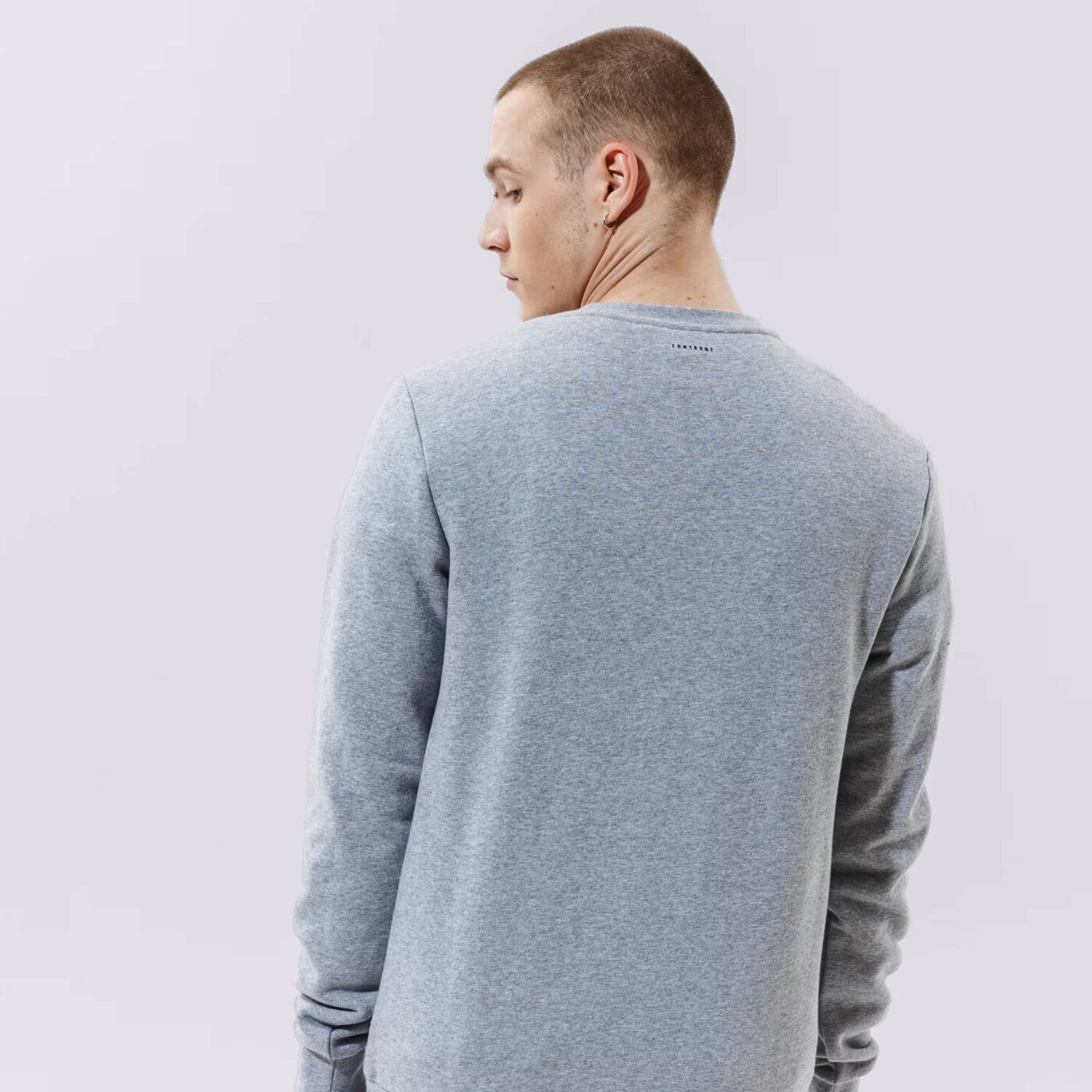 Мъжки суичър CONFRONT СУИТЧЪР SMALL LOGO CREW GREY  cf121blm25002 цвят сив