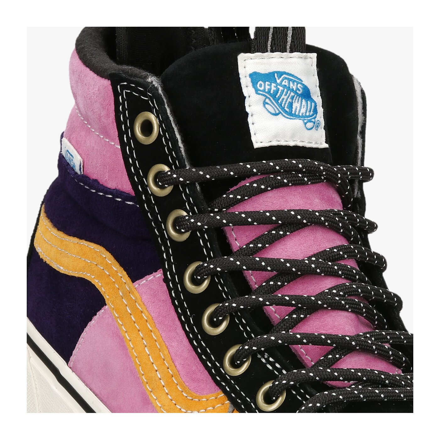 Дамски маратонки VANS UA SK8-HI MTE-2 vn0a5hzz6k61 цвят розов