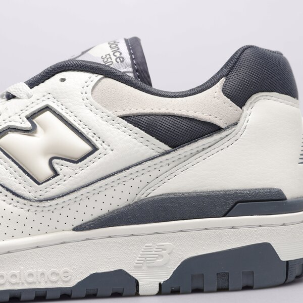 Мъжки маратонки NEW BALANCE 550  bb550stg цвят бял