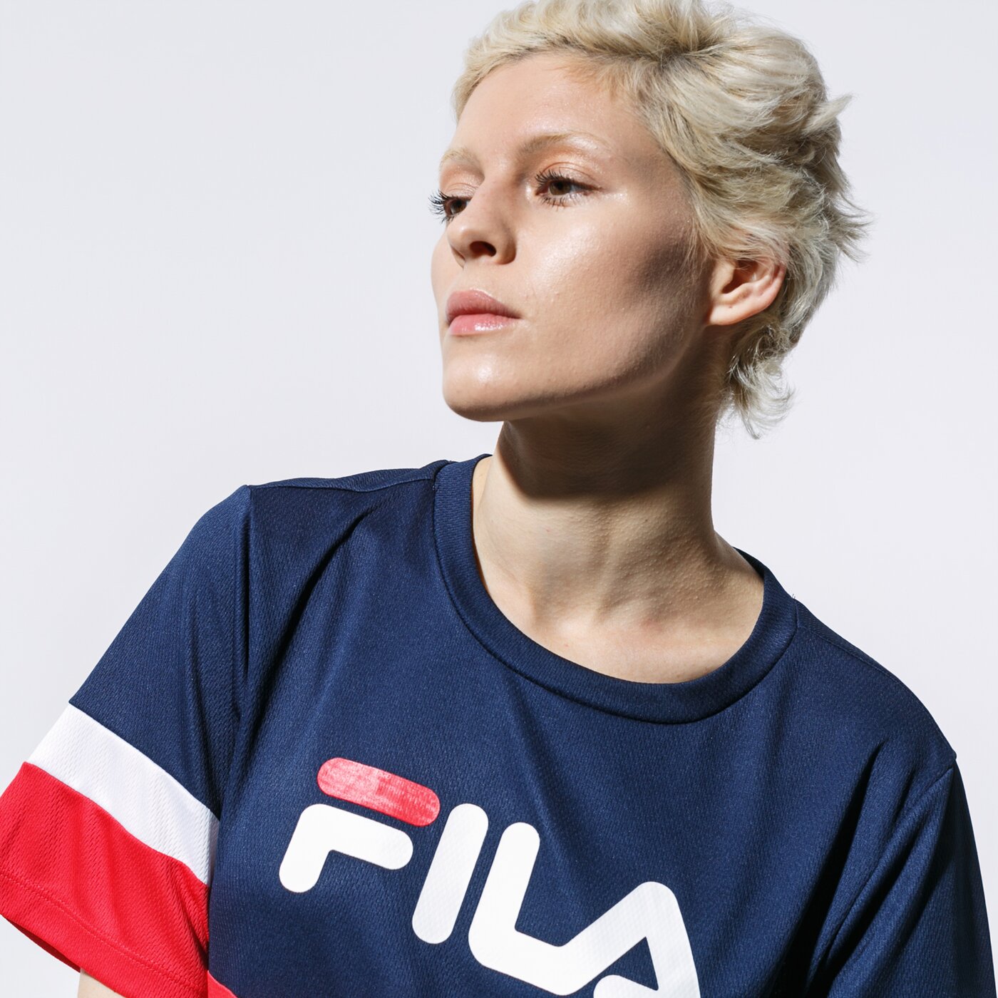 Дамски FILA РОКЛЯ TERHIKKA TEE АНЦУГS  687211k14 цвят тъмносин