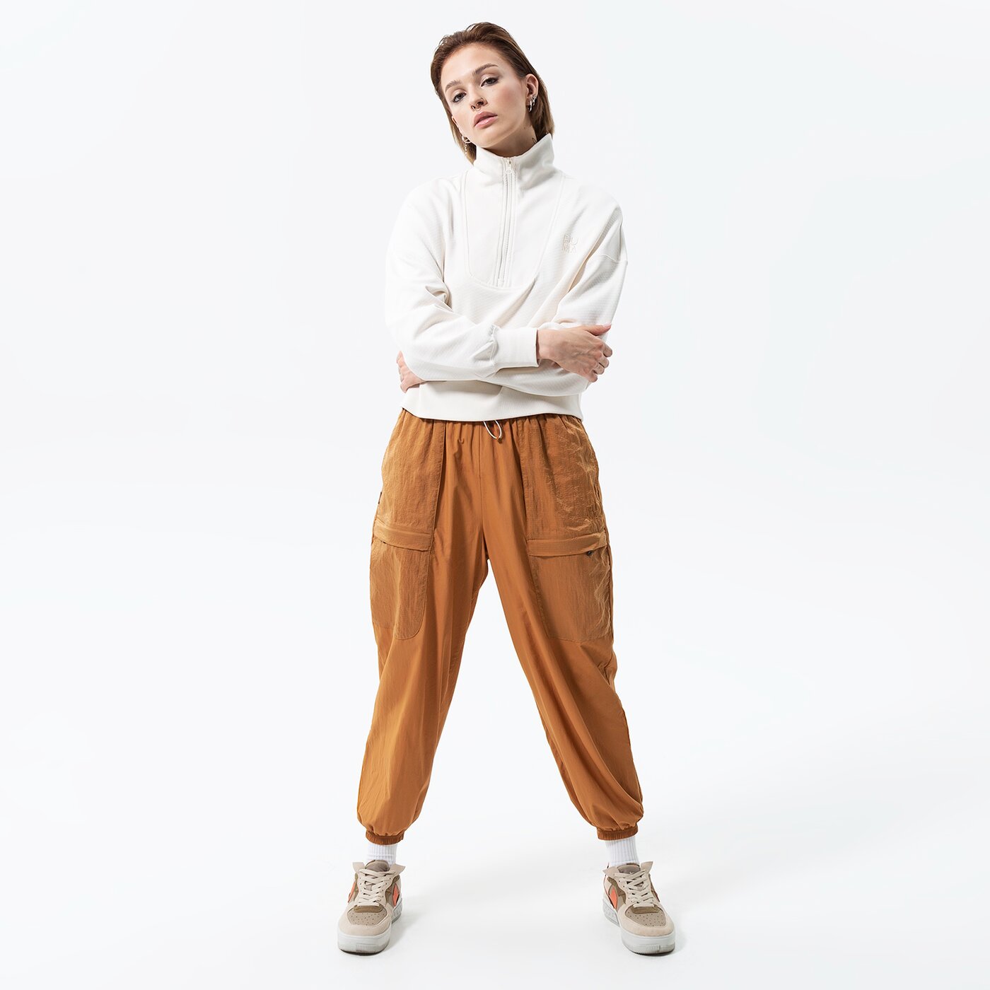 Дамски суичър PUMA СУИТЧЪР PUMA INFUSE HALF-ZIP DK 535642-65 цвят бежов