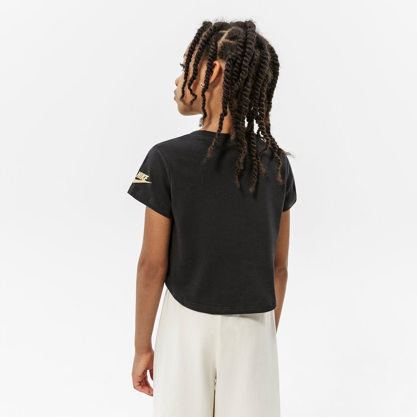 Детска тениска NIKE ТЕНИСКА G NSW TEE SUN SWOOSH CROP GIRL dq4376-010 цвят черен