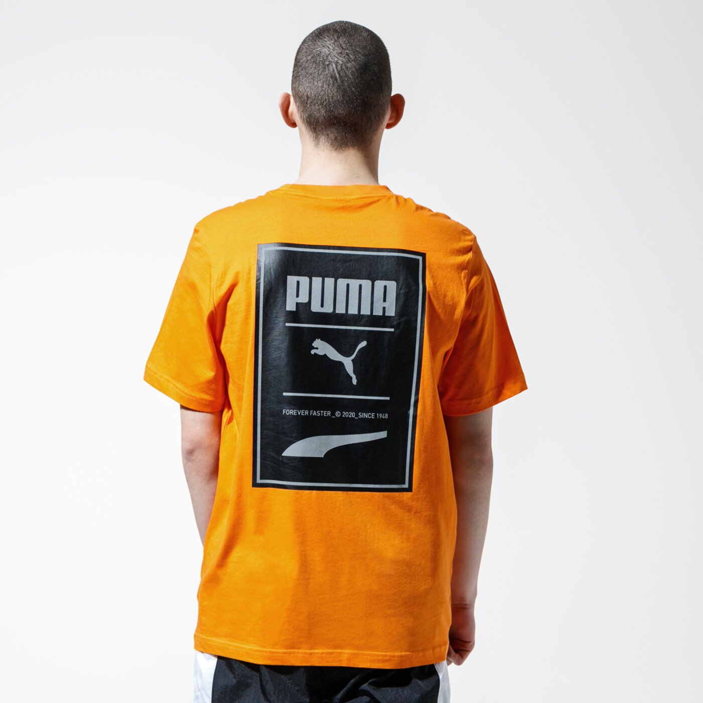 Мъжка тениска PUMA ТЕНИСКА RECHECK PACK GRAPHIC TEE 59788480 цвят оранжев