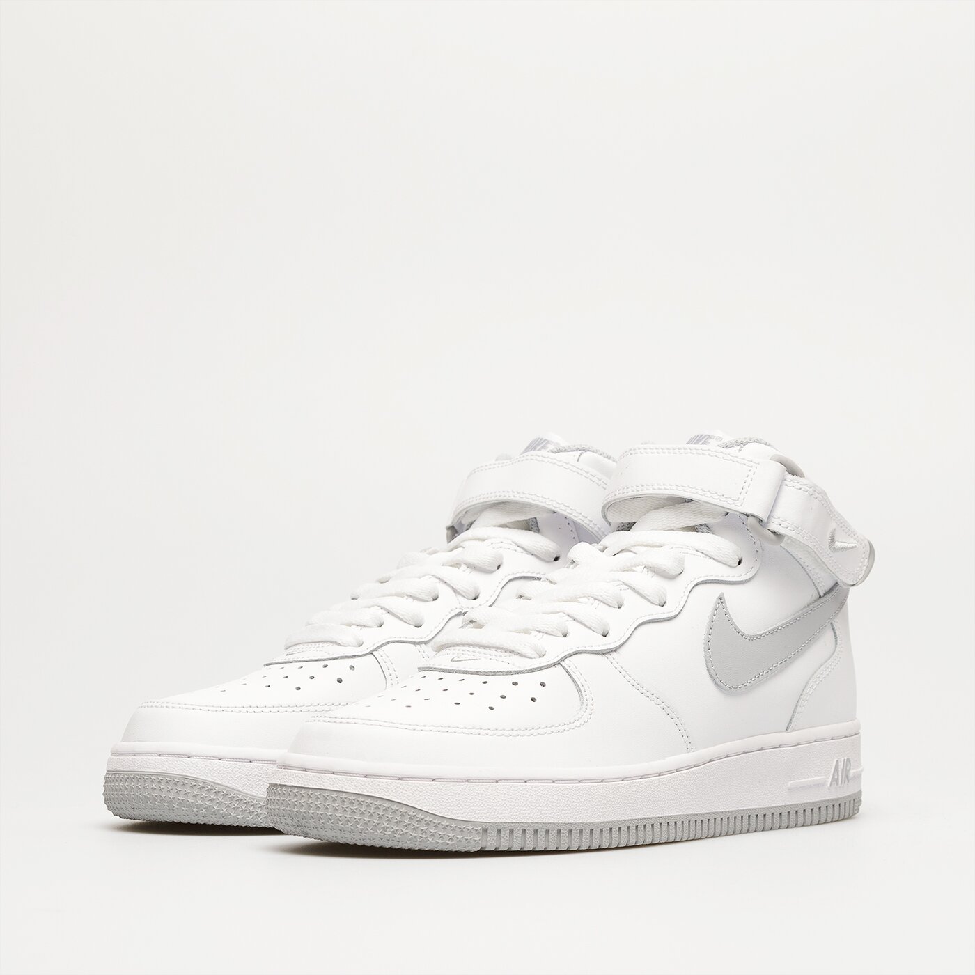 Детски маратонки NIKE AIR FORCE 1 MID LE dh2933-101 цвят бял