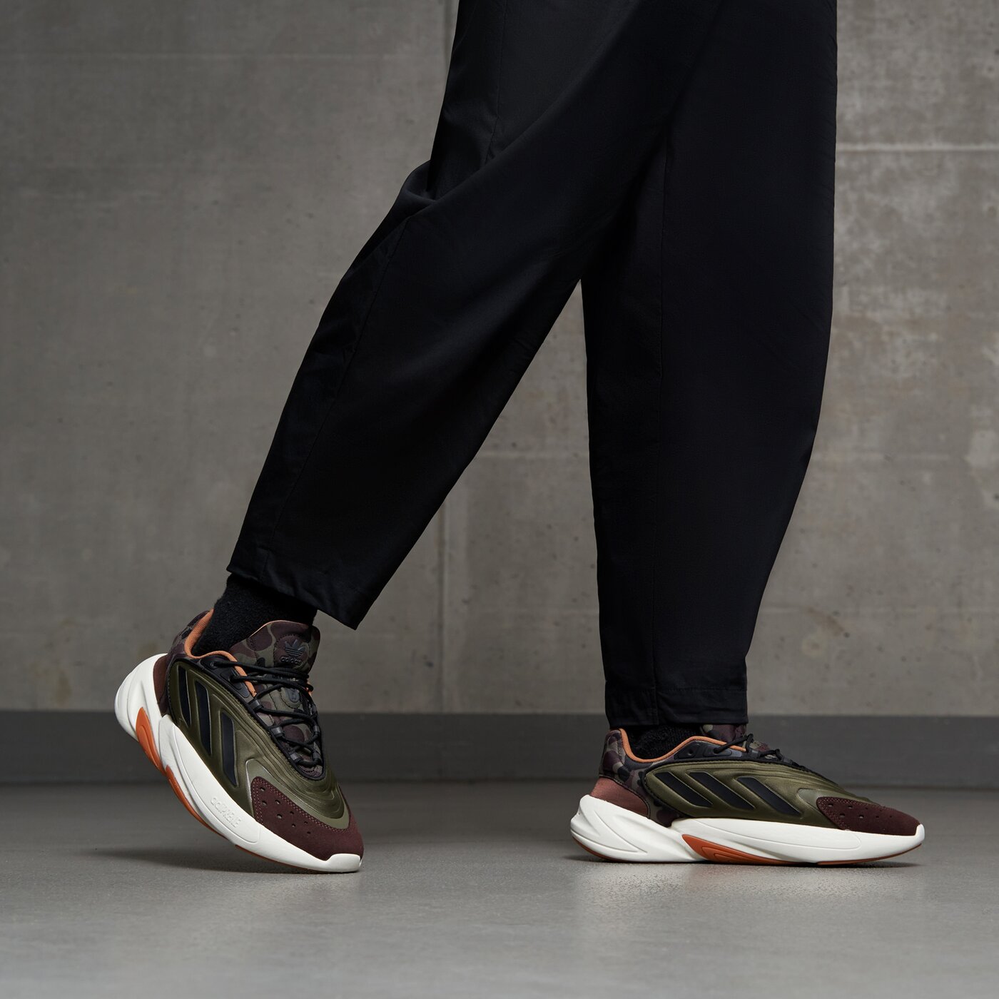 Мъжки маратонки ADIDAS OZELIA  hp2857 цвят зелен