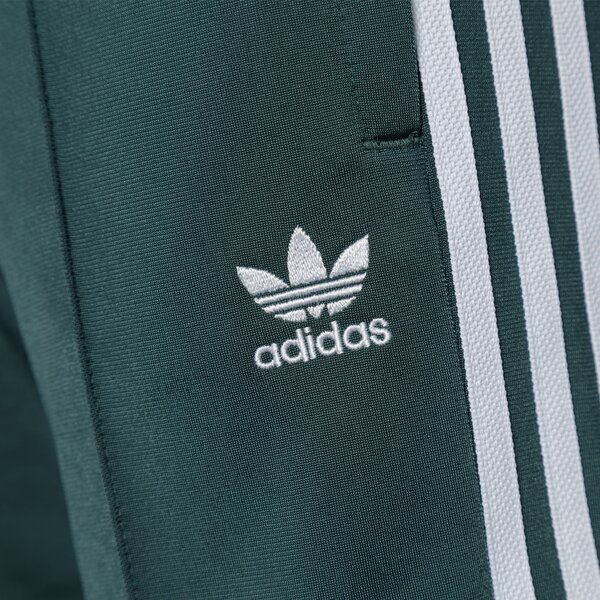 Детски панталони ADIDAS ПАНТАЛОНИ WIDE PANTS GIRL hk0348 цвят зелен