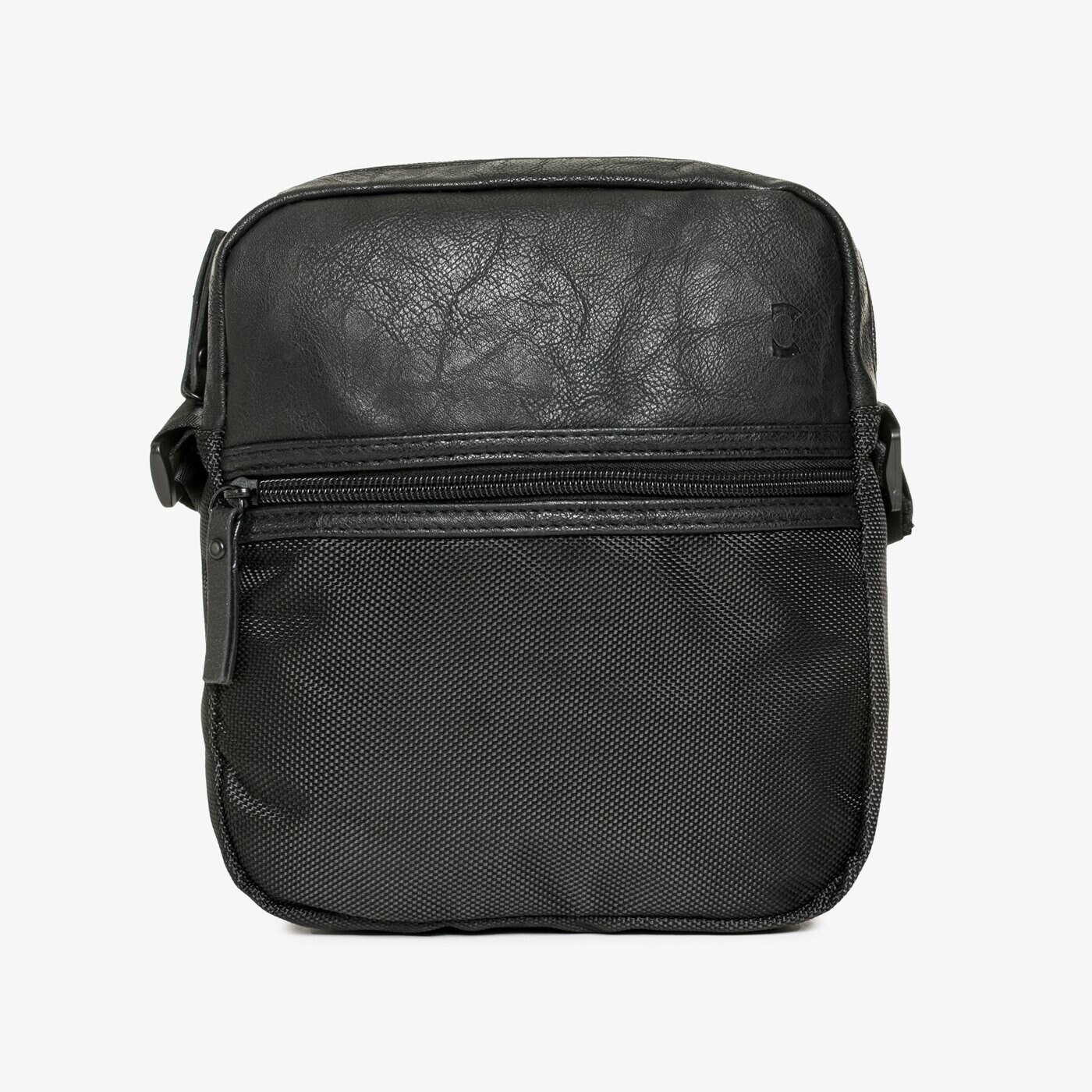 Дамски сак CONFRONT ЧАНТА KOBE  cf38bug62001 цвят черен